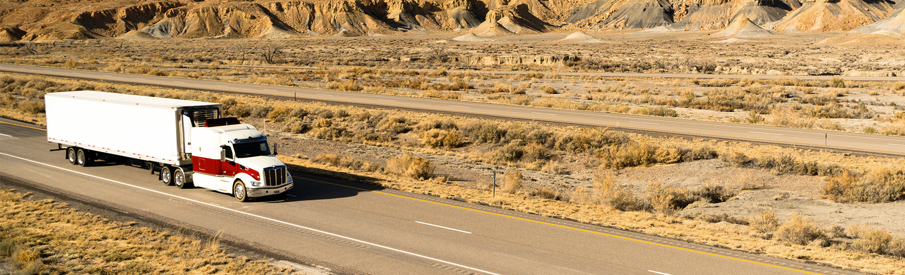 entrega-urgente-marruecos Trailer de ByExpress realizando una ruta entre España y Marruecos